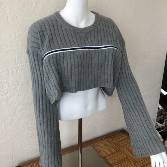 LF,  Seek the Label  Grey Zipper Sweater - Picture 1 of 4